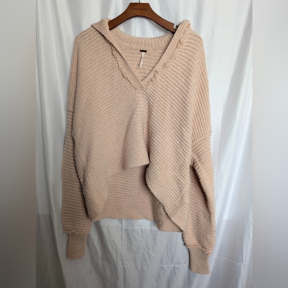 Free People Marlie Pullover Sweater Size Medium - Picture 2 of 6